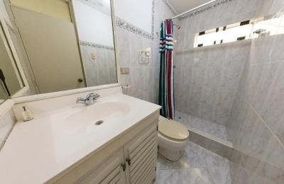 ALQUILER DE CASA EN CALLE LOS SAUCES, URB. SANTA VICTORIA